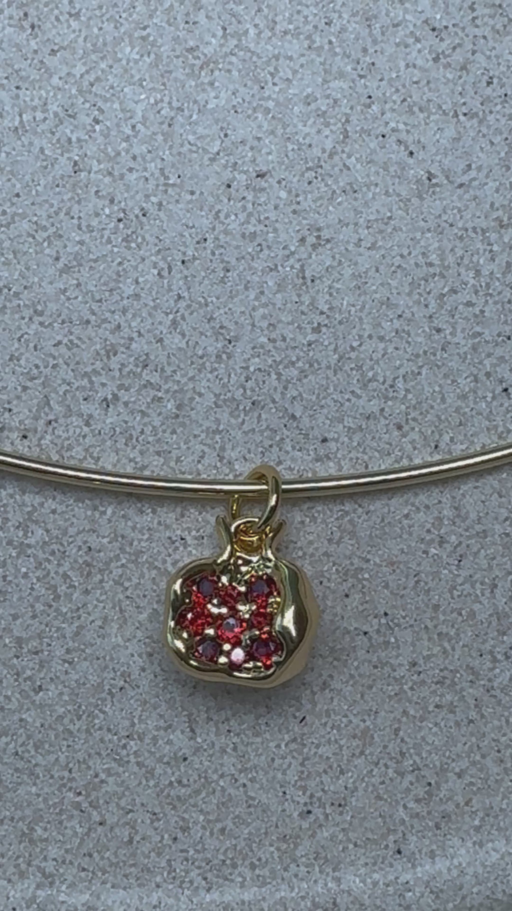 The “Naomi” Wire Choker